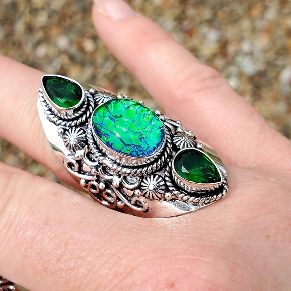 New Triplet Opal and Peridot 925 Silver Statement Ring. - Picture 9 of 16